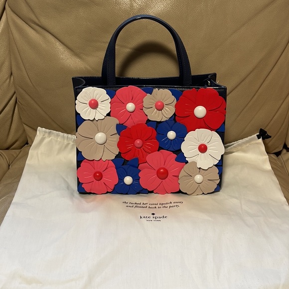 Kate Spade Madison Daisy Lane LAST ONE!!! - Picture 6 of 9